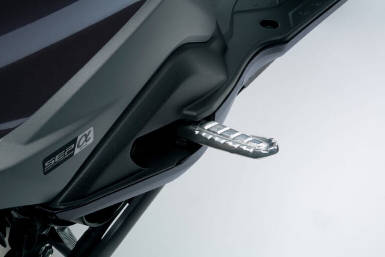 スズキ|バーグマンストリート 125EX|2023年モデル|スズキ新型車「バーグマンストリート125EX」国内発売決定! LEDヘッドライトやUSBソケット装備で31万7900円