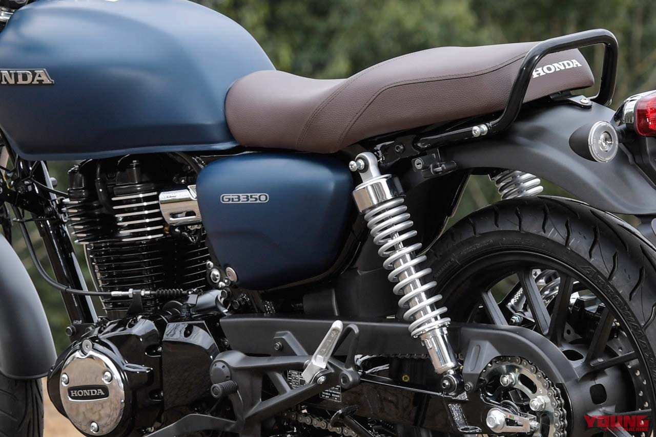 ホンダ|GB350|2021年モデル|「GB350カフェ」発見?! 大阪MCショーに新型ホンダGBとアクセサリー装着車が見参!