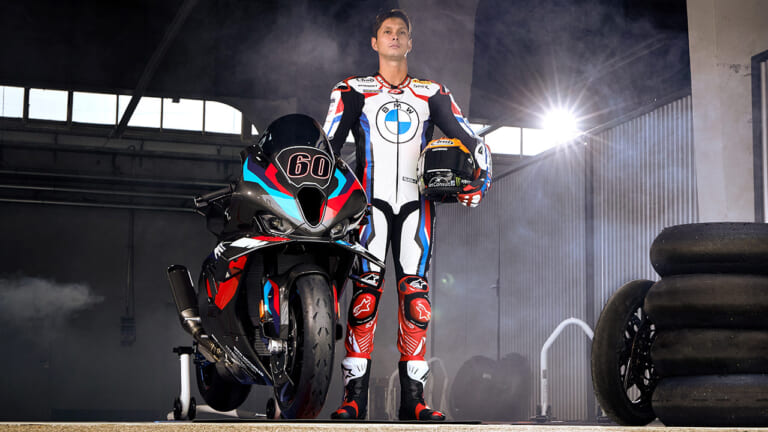 BMWスーパースポーツ最上位モデルのM1000RRが国内初公開！【3月24日〜26日開催の東京モーターサイクルショーに出展】