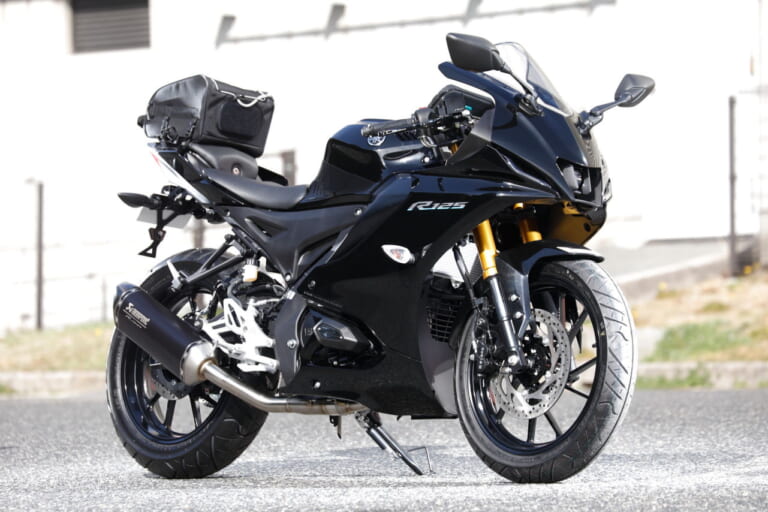 ヤマハ|YZF-R125|【XSR125、YZF-R125/R15、MT-125詳報】ヤマハ125軍団のカラバリ判明、ライポジ&足着きが最もラクなのは……?
