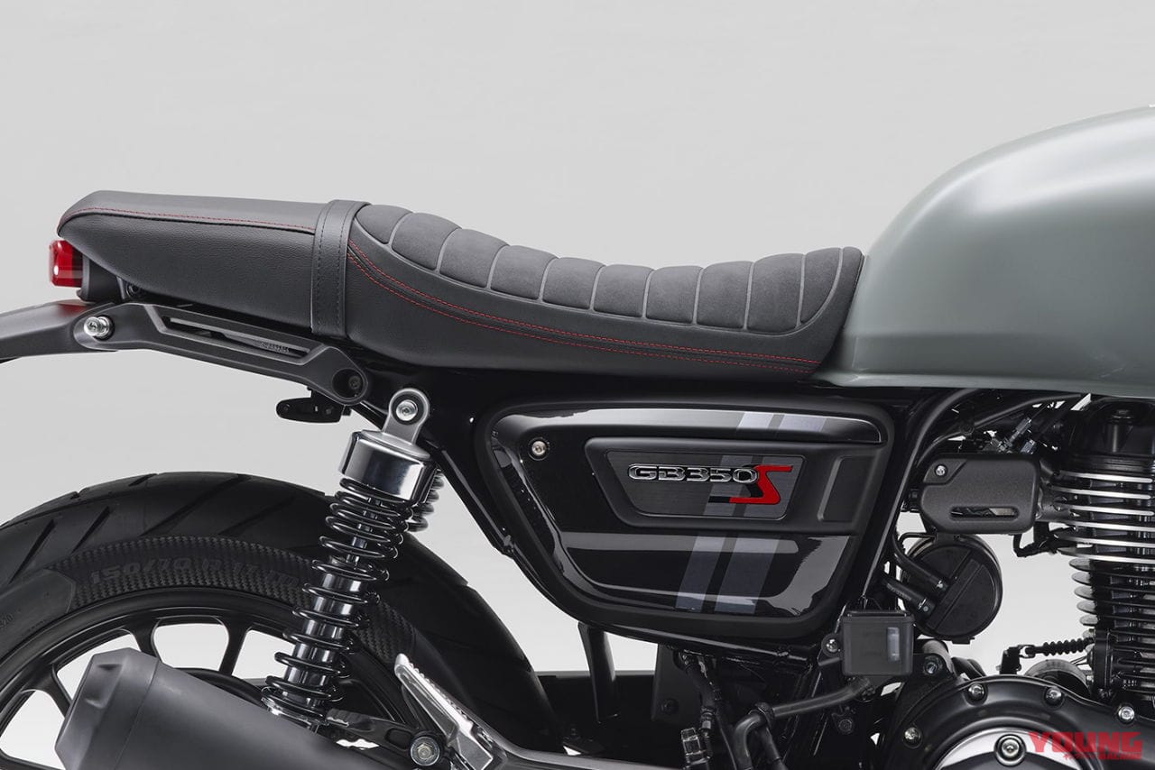 ホンダ|GB350|2023年モデル|「GB350カフェ」発見?! 大阪MCショーに新型ホンダGBとアクセサリー装着車が見参!
