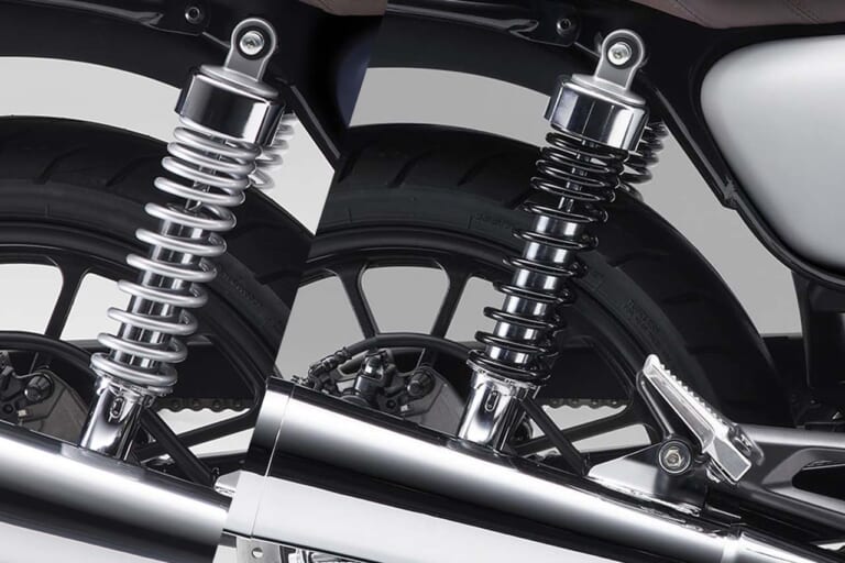 ホンダ|GB350|2023年モデル|「GB350カフェ」発見?! 大阪MCショーに新型ホンダGBとアクセサリー装着車が見参!