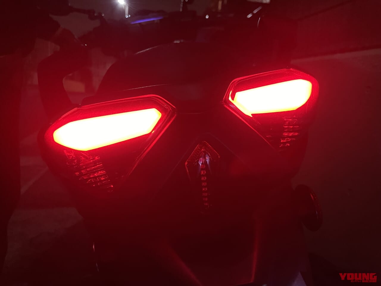 |【新車バイク4台・モニターレポート】ヤマハ・シグナスグリファス編:その1