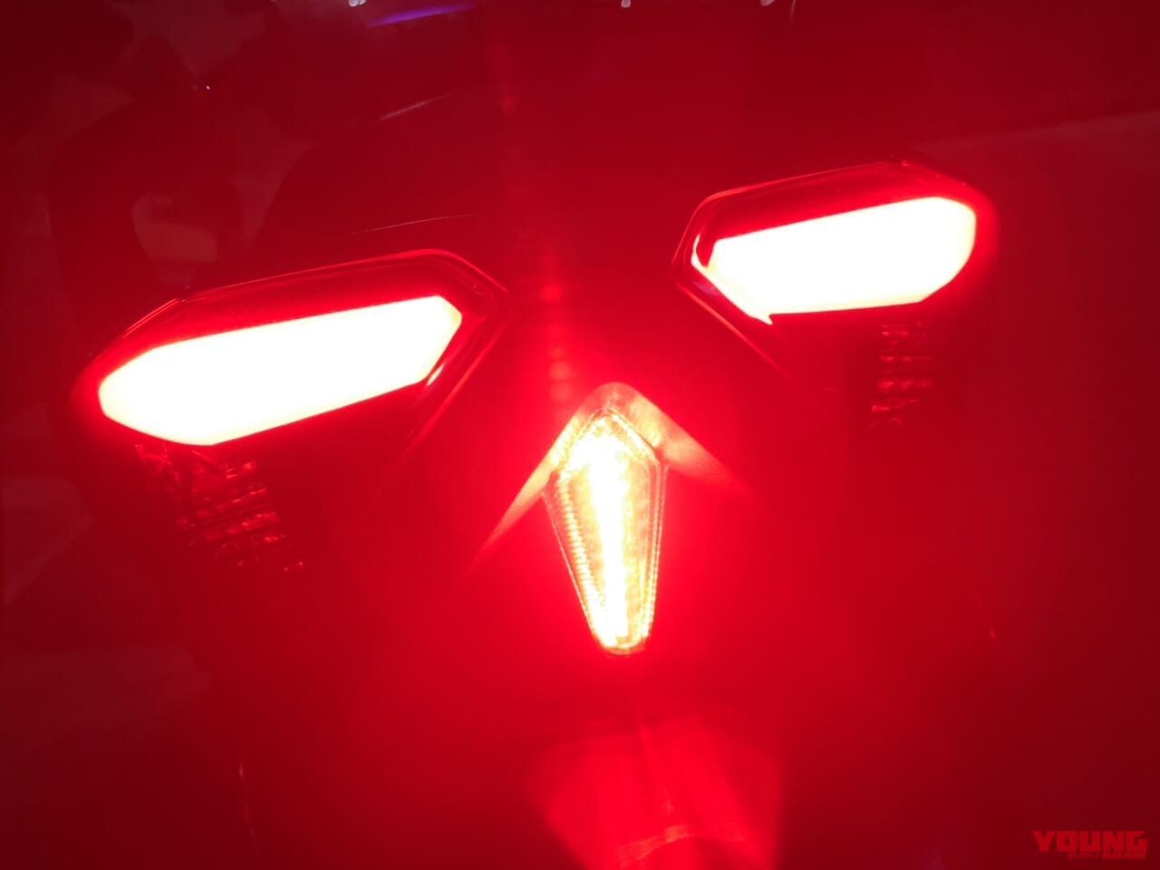 |【新車バイク4台・モニターレポート】ヤマハ・シグナスグリファス編:その1