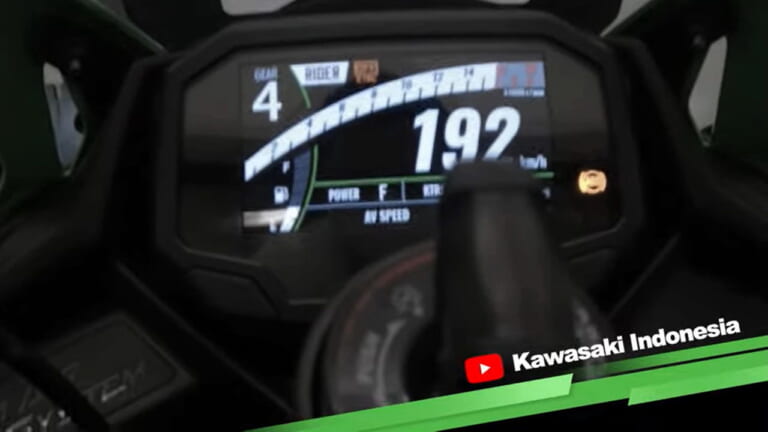 カワサキ|ニンジャZX-4RR|インドネシア仕様|2023年モデル|カワサキ「ニンジャZX-4RR」の最高速が判明!! 走行動画ほか公開、ニーゴー4気筒とは音が全然違うぞ!【海外】