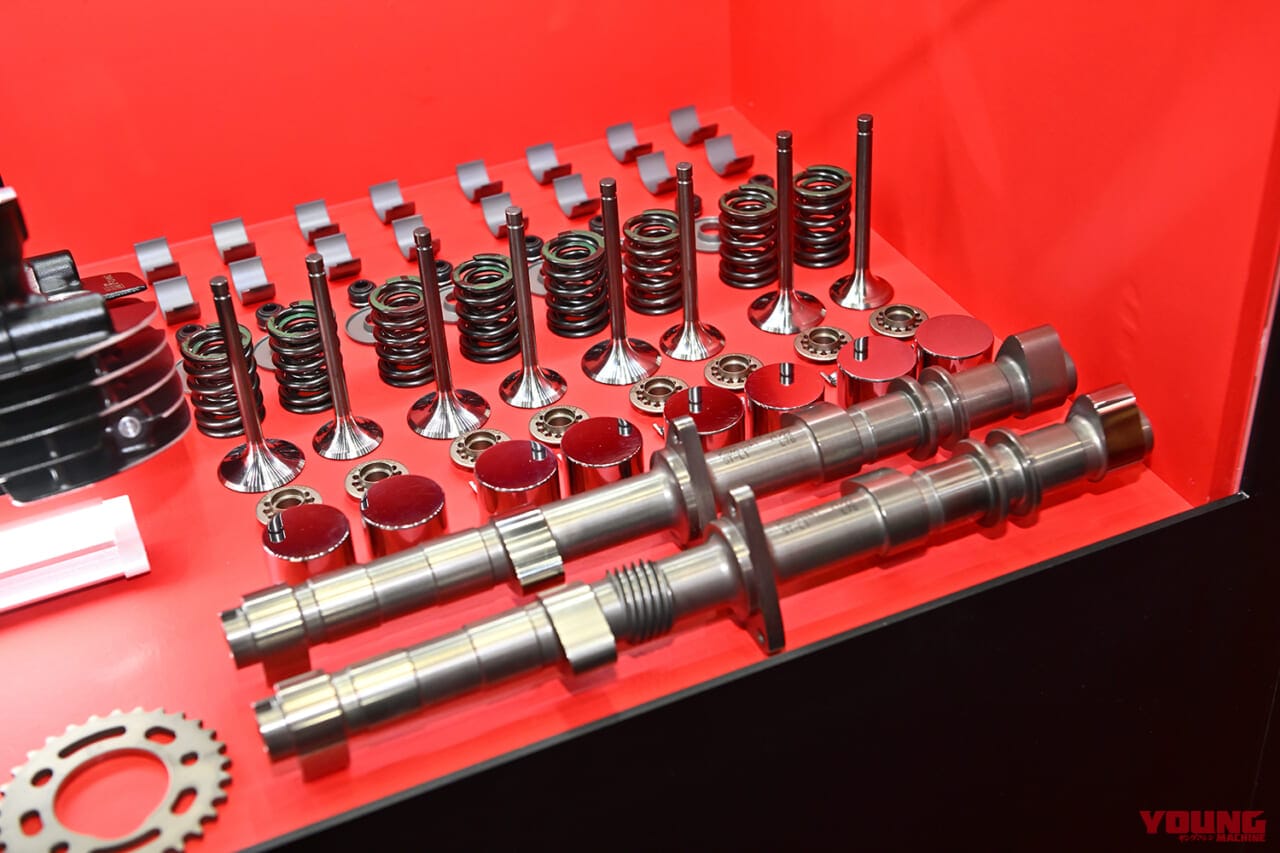 Yoshimura F-TUNING HEAD|最強Z1カスタムに欠かせない! ヨシムラジャパンが究極シリンダーヘッド「Yoshimura F-TUNING HEAD」を発売