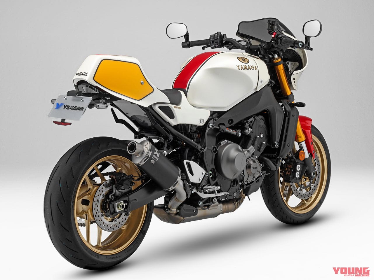 |早くも発売決定! ヤマハ「XSR900」純正カスタム・カウルキットは数量限定、’70〜’80年代カラーを復刻