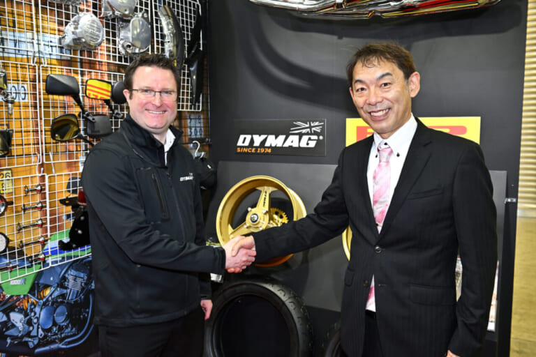 ドレミコレクション|ダイマグ|意表を突くインテグラ仕様!! ドレミコレクションの“CB400タイプX”にハーフカウル仕様が登場だ