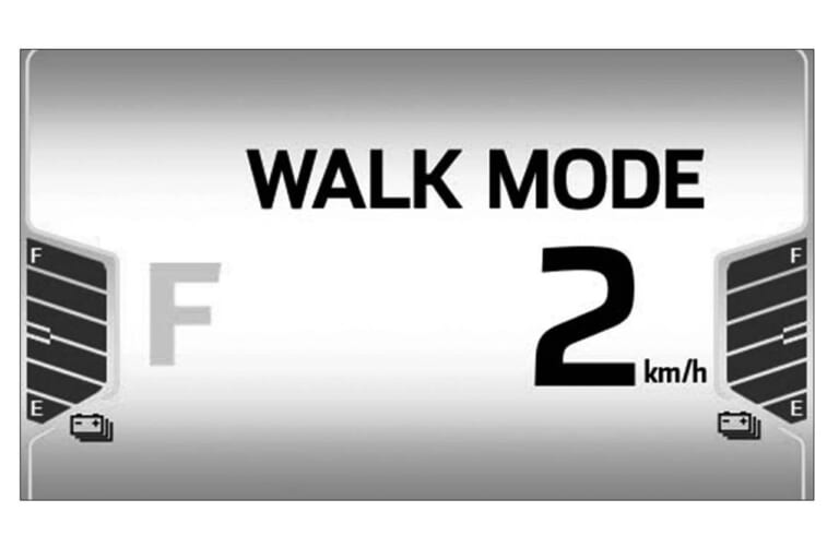 カワサキ・ハイブリッド&EV|「eブースト」でガツンと超加速! カワサキ電動&ハイブリッドのメーターが見えた!