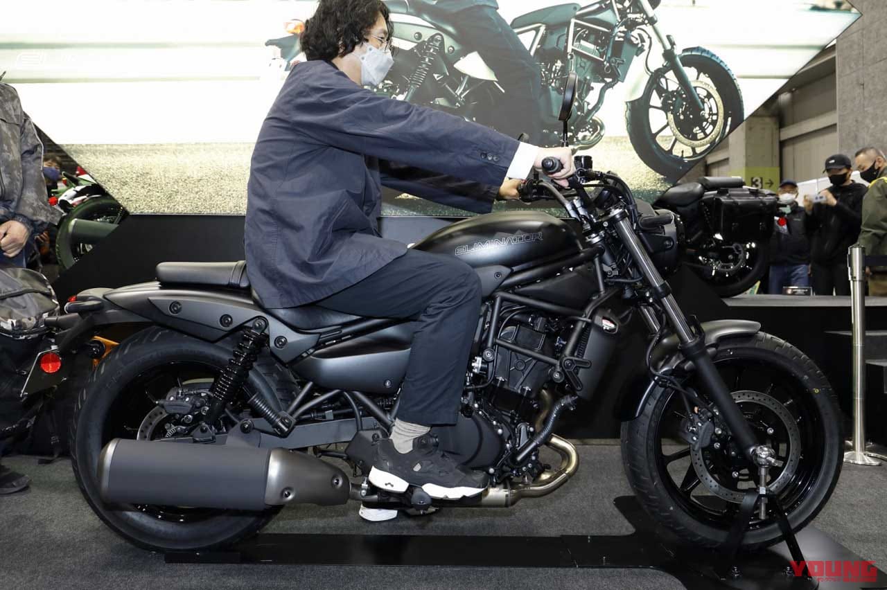 カワサキ|エリミネーター|大阪モーターサイクルショー|最新中古相場もわかる! 人気バイク歴代モデル図鑑:カワサキ エリミネーター/SE【復活の2023年モデル】