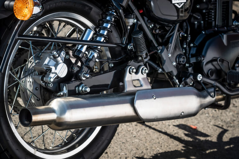 ベネリ インペリアーレ400|マフラー|ベネリ インペリアーレ400試乗インプレッション【究極のモダンシングル】