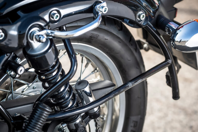 ベネリ インペリアーレ400|リヤサイド|ベネリ インペリアーレ400試乗インプレッション【究極のモダンシングル】