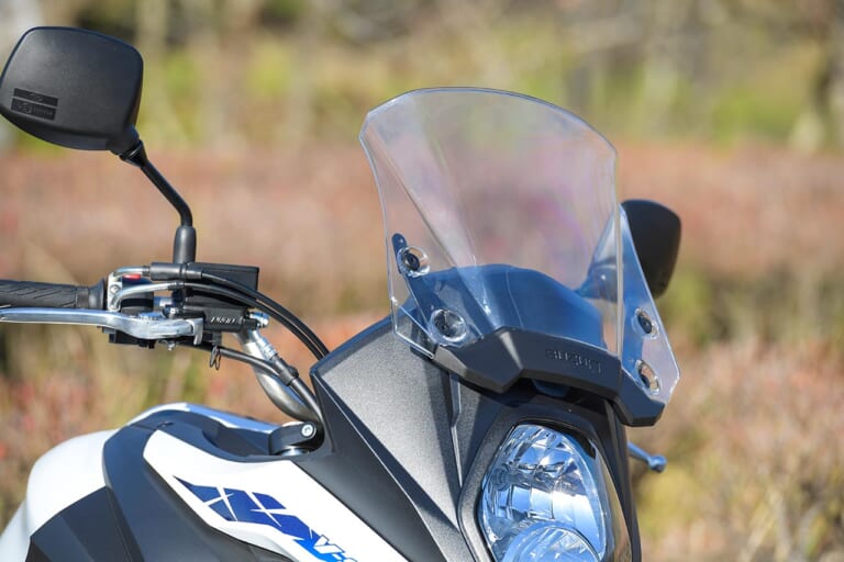 スズキVストローム650ABS|ウインドスクリーン|スズキVストローム650ABS試乗インプレッション【輝き続ける稀有な存在】