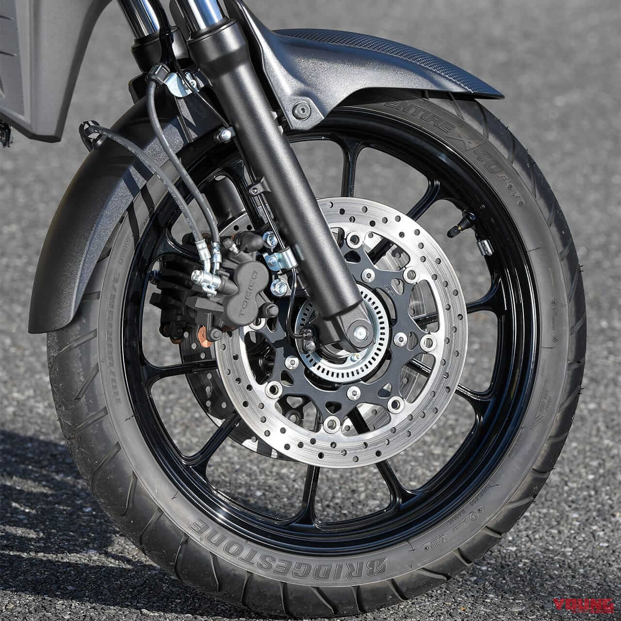 スズキVストローム650ABS|足まわり|スズキVストローム650ABS試乗インプレッション【輝き続ける稀有な存在】