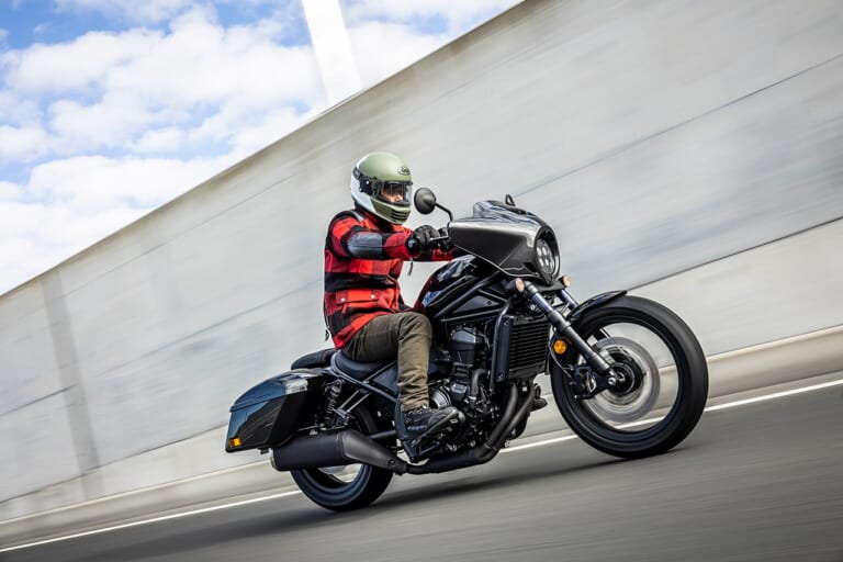 ホンダ レブル1100T|ホンダ レブル1100T試乗インプレッション【大人気クルーザーにバガー見参!】