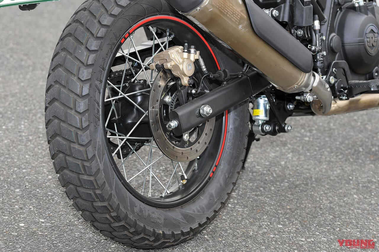 ロイヤルエンフィールド スクラム411|リヤ|ロイヤルエンフィールド スクラム411試乗インプレッション【フロント19インチ化で万能度アップ!】
