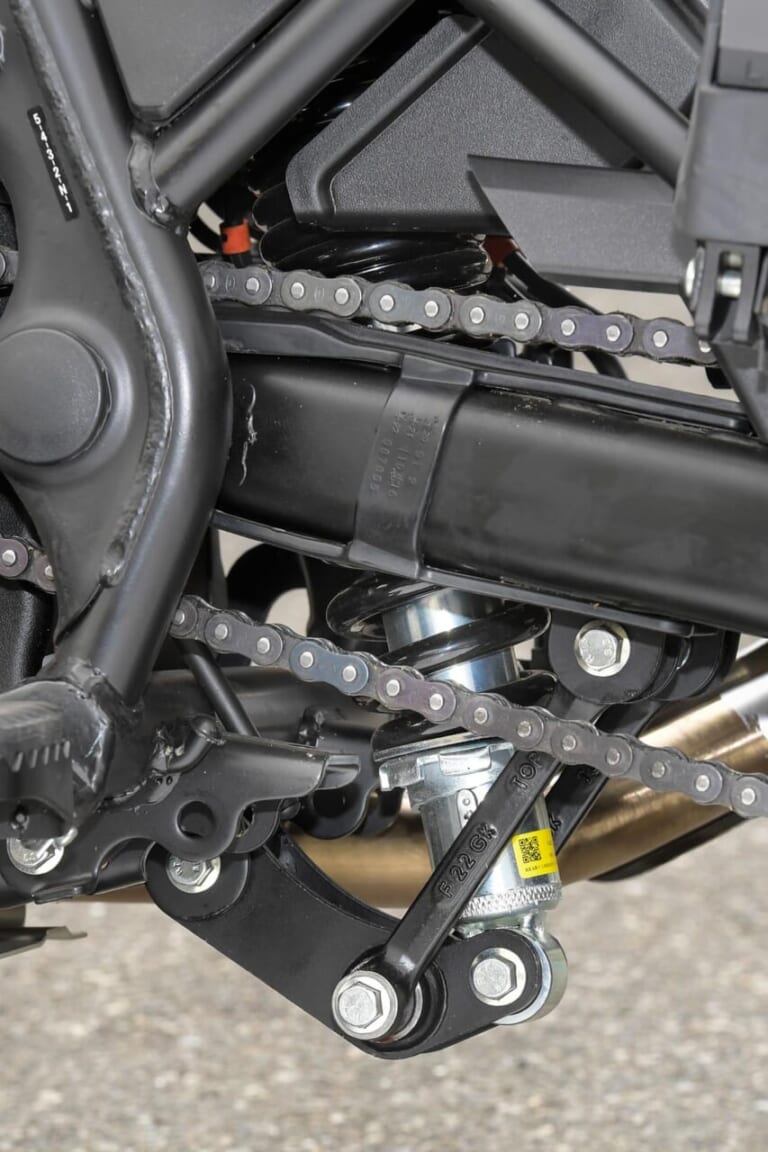 ロイヤルエンフィールド スクラム411|足まわり|ロイヤルエンフィールド スクラム411試乗インプレッション【フロント19インチ化で万能度アップ!】