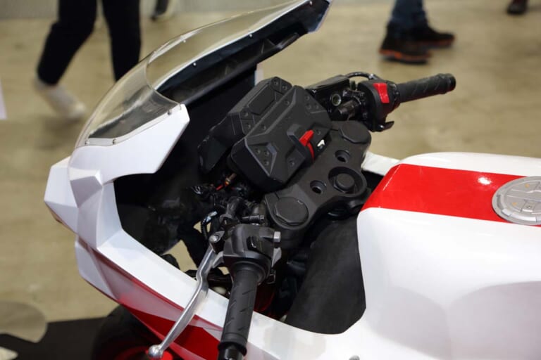 サイクロン号|シン・仮面ライダー|『シン・仮面ライダー』サイクロン号の実車を拝見!! 初代オマージュのこだわりが満載だぁ!