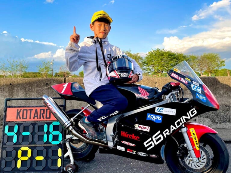中野真矢 率いる「56レーシング」の超ヤングライダー2名が躍動！ 富樫虎太郎は関東ロードミニで2戦連続のポールtoウィン