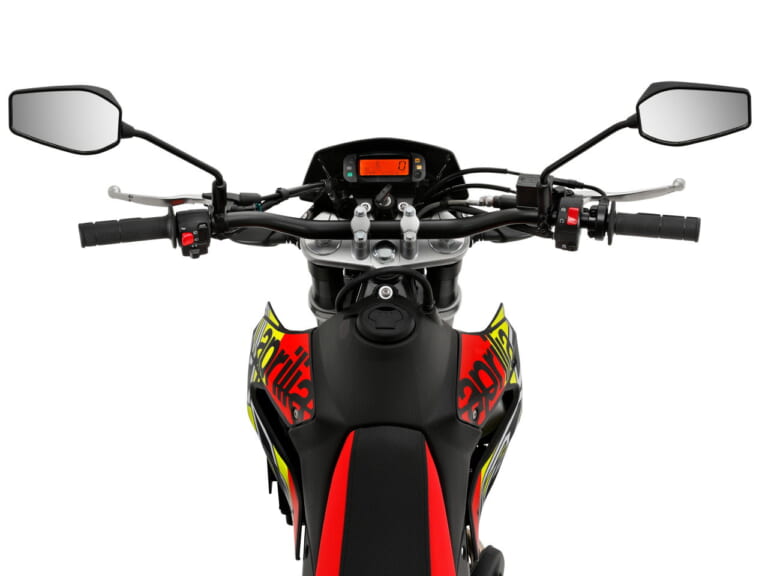 アプリリア|RX125|2023年モデル|原付二種からリッタースポーツまで、アプリリアが2023年モデル×6機種を発表