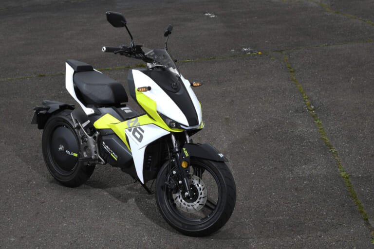 FERO FW-06|電動バイク|モータリスト|コイツ……なんだか2ストっぽいぞ!! サイバー系電動スポーツ「FERO FW-06」試乗インプレッション