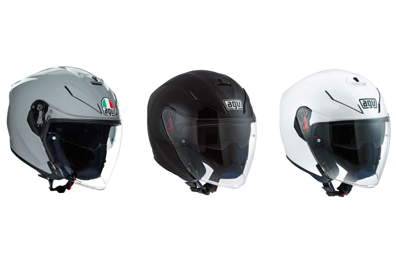 見たことがない機能と付属品が魅力のスポーツジェットヘルメット AGV K-5JETレビュー│WEBヤングマシン｜新車バイクニュース