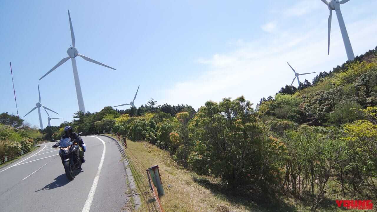 知る人ぞ知る! 風車と走る爽快ロード:三重県 青山高原公園線〈モトツー的ニッポン絶景道〉
