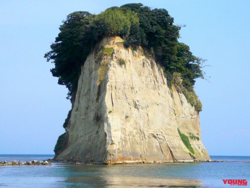 |波打ち際を大疾走! 海に最も近い道:石川県 千里浜なぎさドライブウェイ〈モトツー的ニッポン絶景道〉