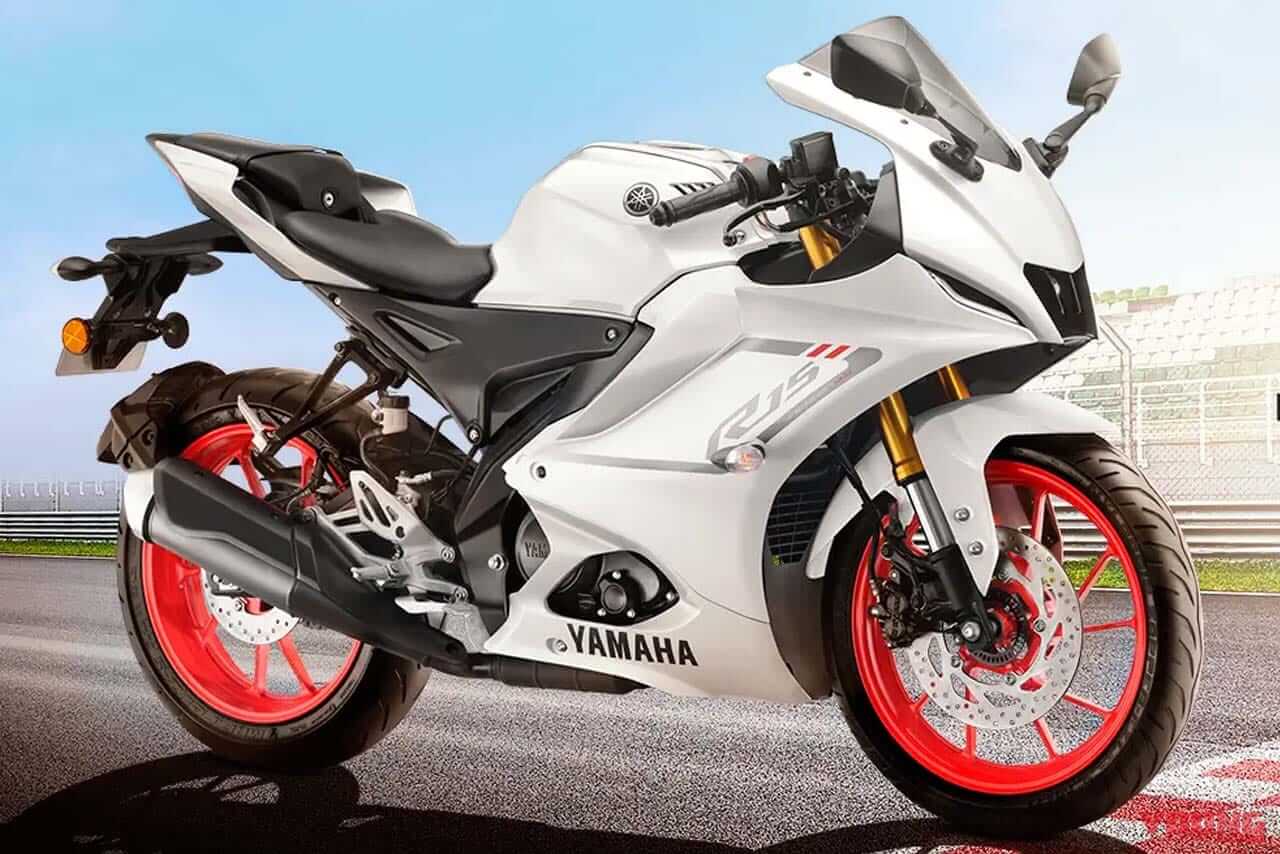 |ヤマハ「YZF-R15」クイックシフターを装備して新色登場! 日本仕様も同様のカラー&装備を期待【海外】