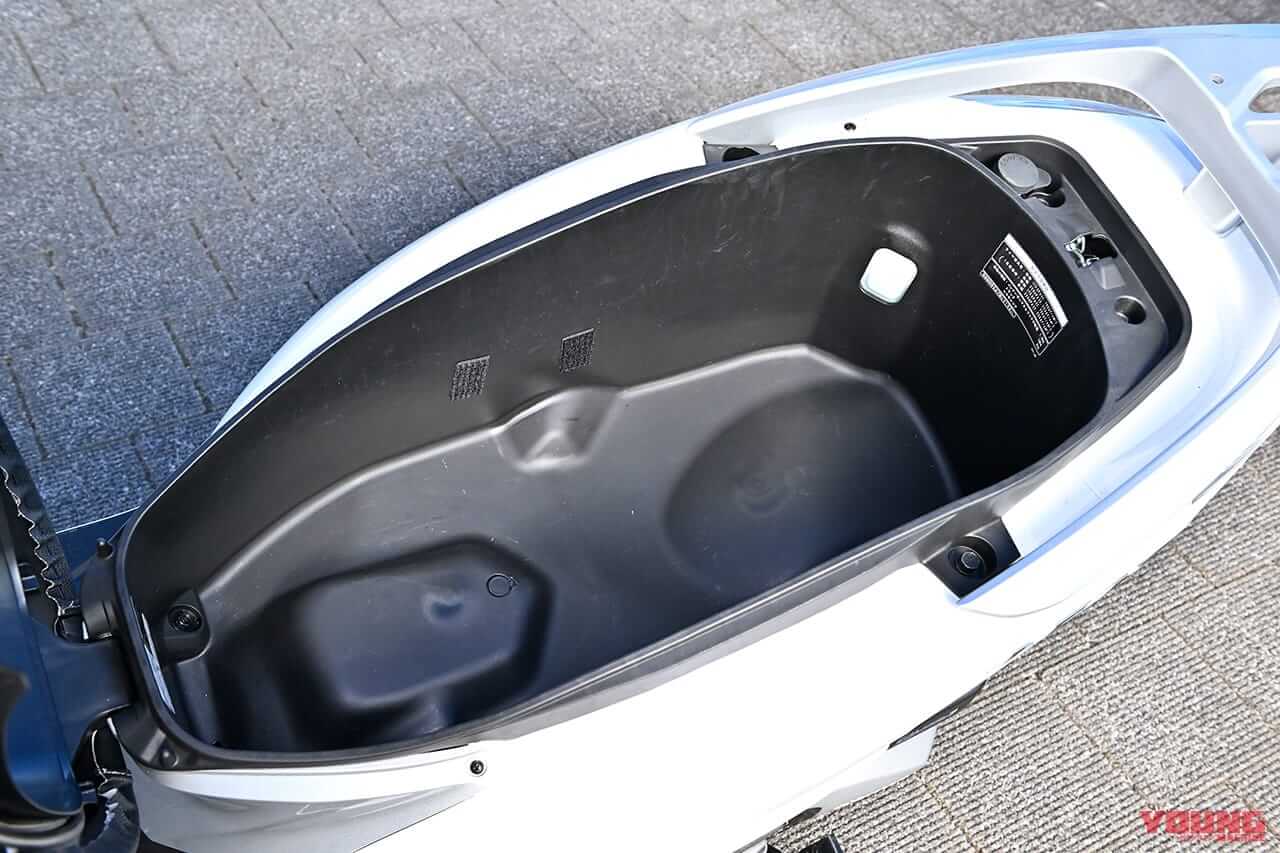 |収納はスクーターの命! 国産125ccスクーター5台のシート下を比較してみた〈アヴェニス125/アドレス125/ジョグ125/アクシスZ/リード125〉