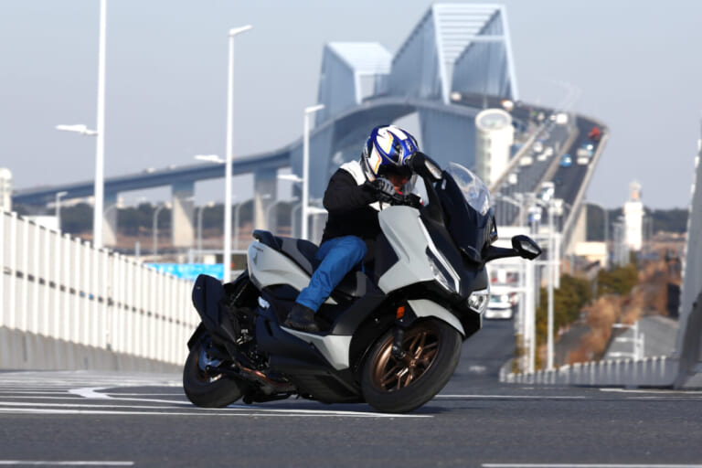 2024 HONDA FORZA|ホンダ フォルツァ〈いま国内で買える新型バイクカタログ|軽二輪(250-126cc)〉