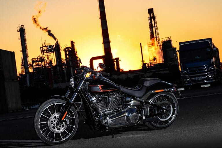 ハーレーダビッドソン ブレイクアウト117|ハーレーダビッドソン ブレイクアウト117試乗インプレッション【重い鉄球が滑らかに転がるような超弩級Vツインの甘美】