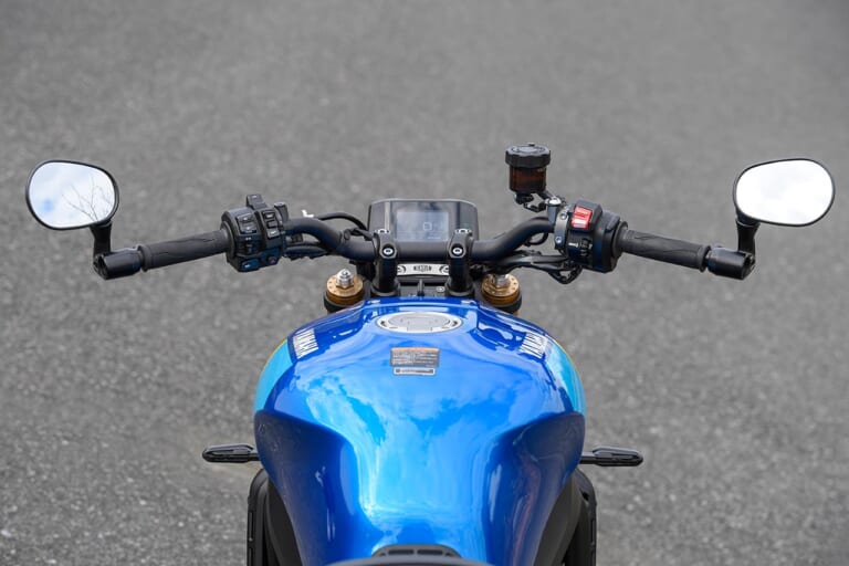 ヤマハXSR900|コックピット|ヤマハXSR900試乗インプレッション【馬力向上&電脳化、操る楽しさを凝縮】