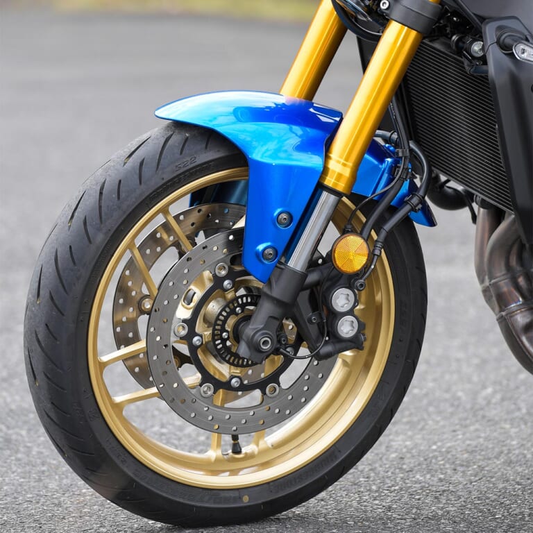 ヤマハXSR900|足まわり|ヤマハXSR900試乗インプレッション【馬力向上&電脳化、操る楽しさを凝縮】