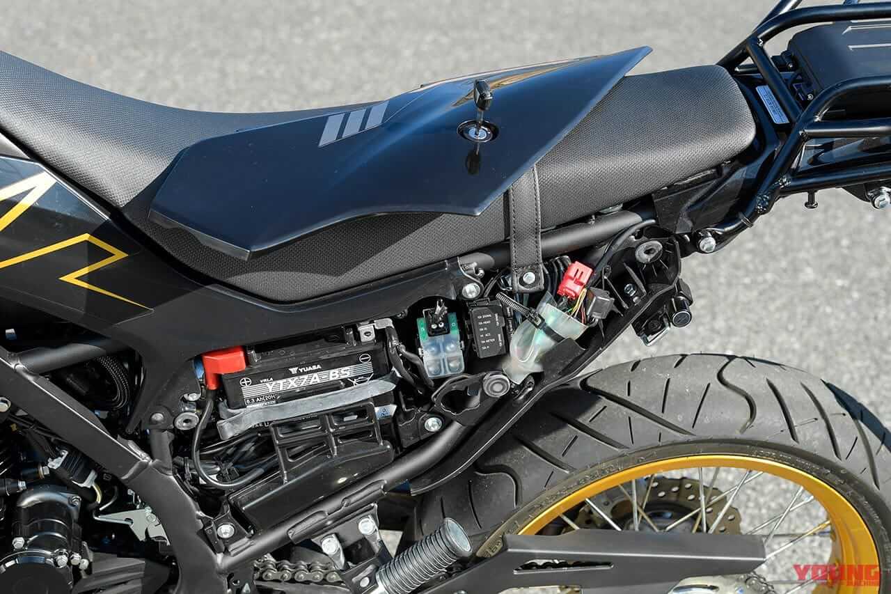 |カワサキKLX230SM試乗インプレッション【俊敏&旋回力抜群、正統派モタードだ】