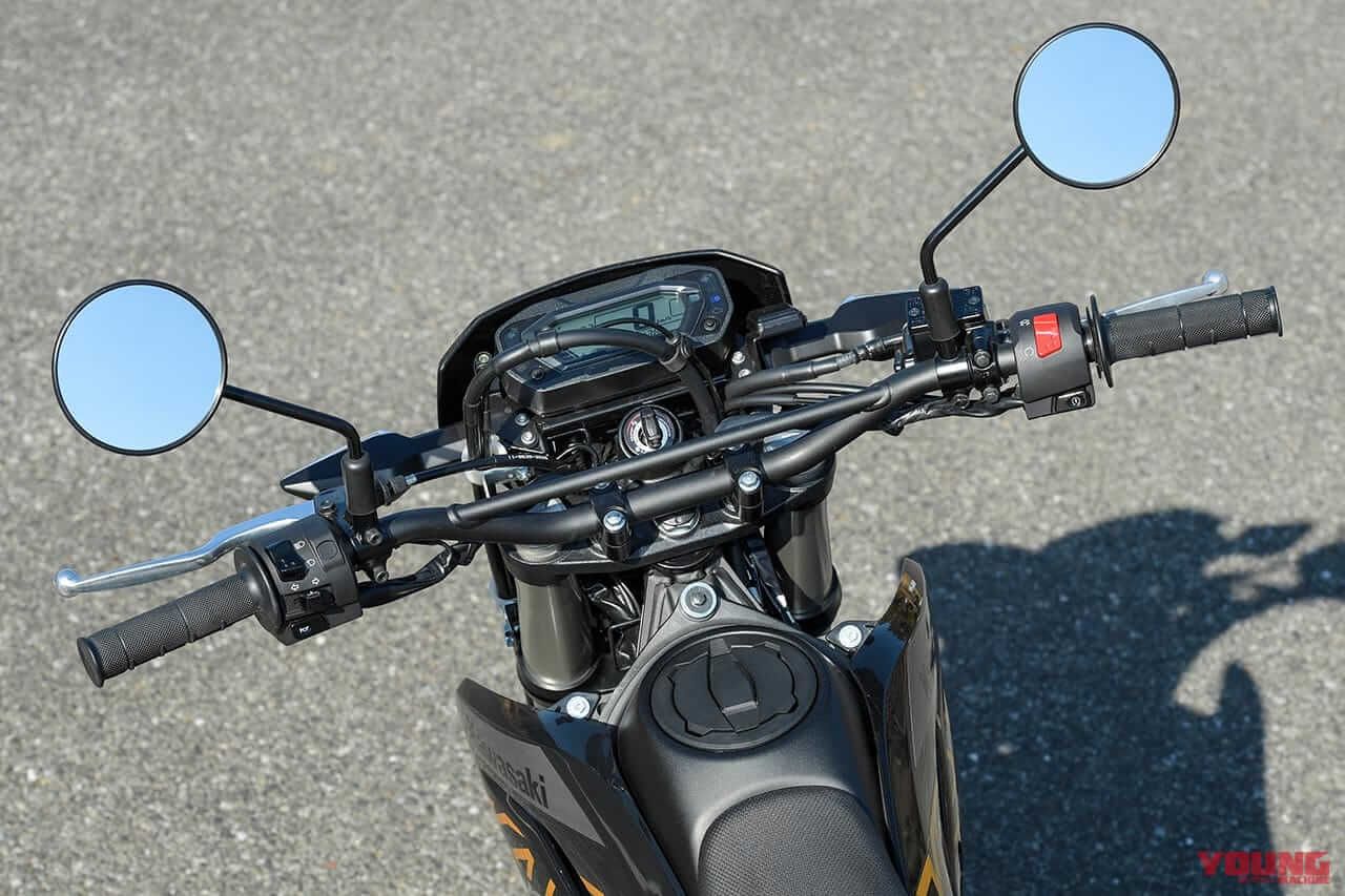 |カワサキKLX230SM試乗インプレッション【俊敏&旋回力抜群、正統派モタードだ】