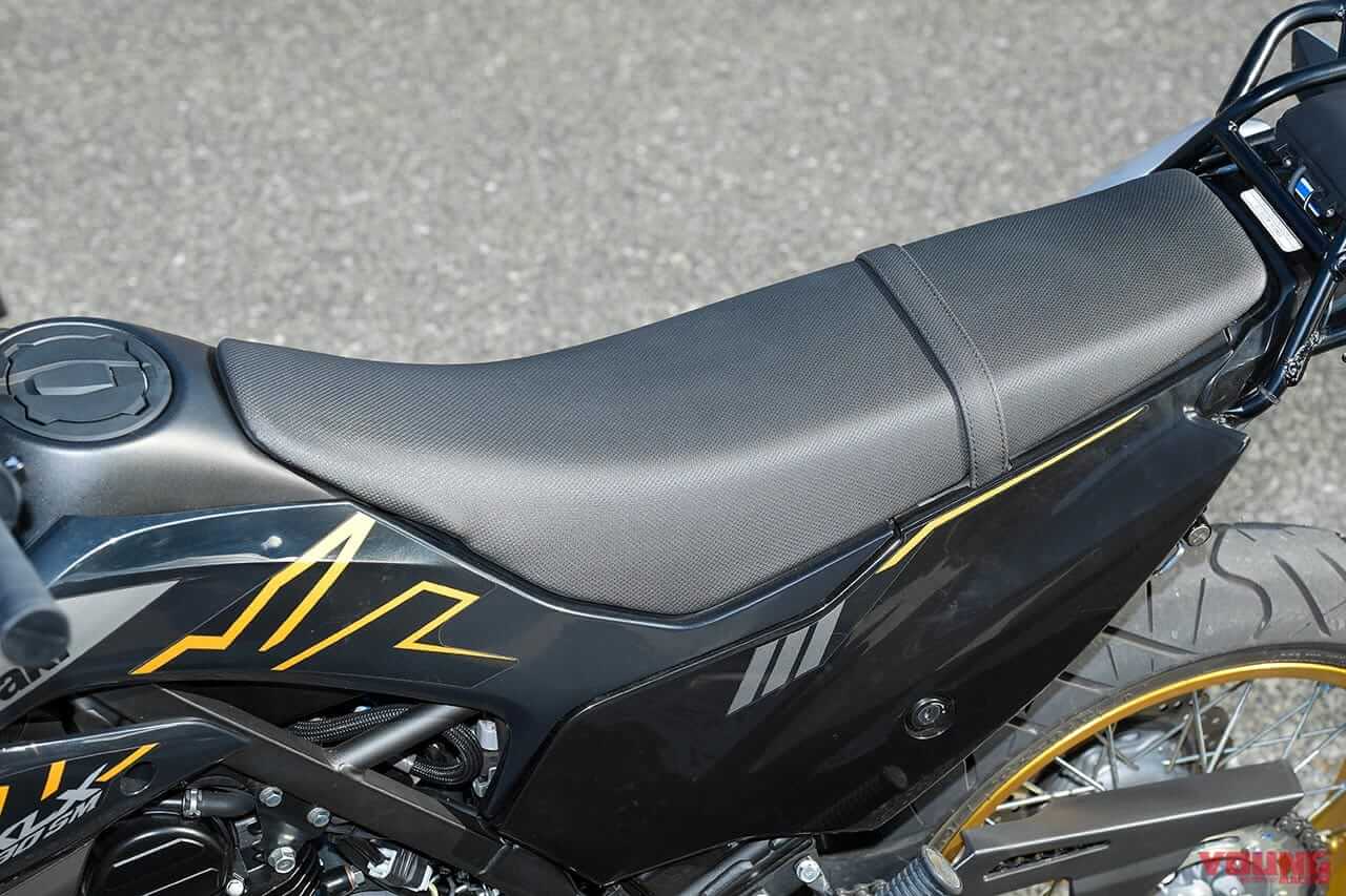 |カワサキKLX230SM試乗インプレッション【俊敏&旋回力抜群、正統派モタードだ】