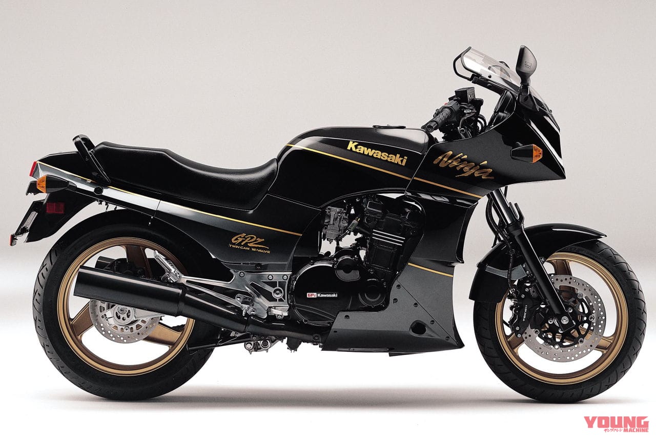 カワサキ|GPZ900R|2001年モデル|栄光の20年を振り返る カワサキ「GPZ900R」ヒストリー【1984-2003 全カラーバリエーション収録】