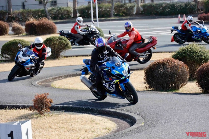 スズキ北川ライディングスクール|世界王者のワザを盗め! 「スズキ北川ライディングスクール」が2023年度の開催概要を発表