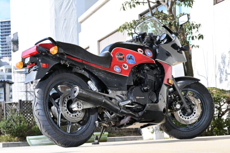 カワサキ|GPz900R|トップガン マーヴェリック|トップガン「GPZ900Rマーヴェリック号」の36年間はいかにして再現されたか。そのディテールに迫る