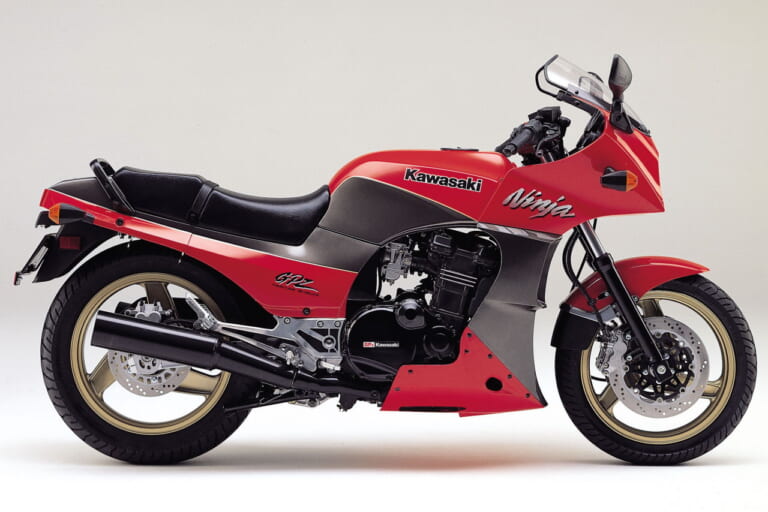 カワサキ|GPZ900R|1992年モデル|栄光の20年を振り返る カワサキ「GPZ900R」ヒストリー【1984-2003 全カラーバリエーション収録】