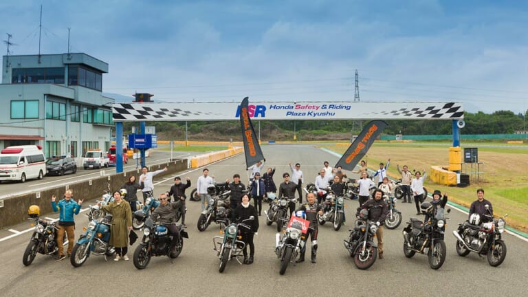 ROYAL ENFIELD MEET in HSR【九州にスーパーメテオ650が初上陸! 鉄馬参戦のコンチネンタルGTの応援に駆けつけた!】