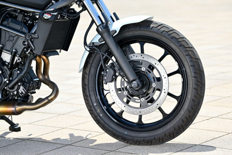 カワサキ|エリミネーターSE|2023年モデル|カワサキ新型「エリミネーターSE」に乗った! 安心の車体×元気なエンジンで普段使いからツーリング、スポーツまでイケそう!