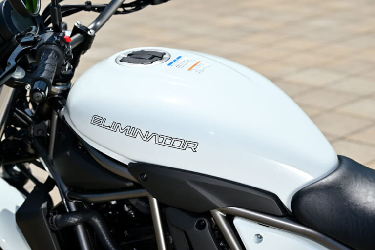 カワサキ|エリミネーターSE|2023年モデル|カワサキ新型「エリミネーターSE」に乗った! 安心の車体×元気なエンジンで普段使いからツーリング、スポーツまでイケそう!