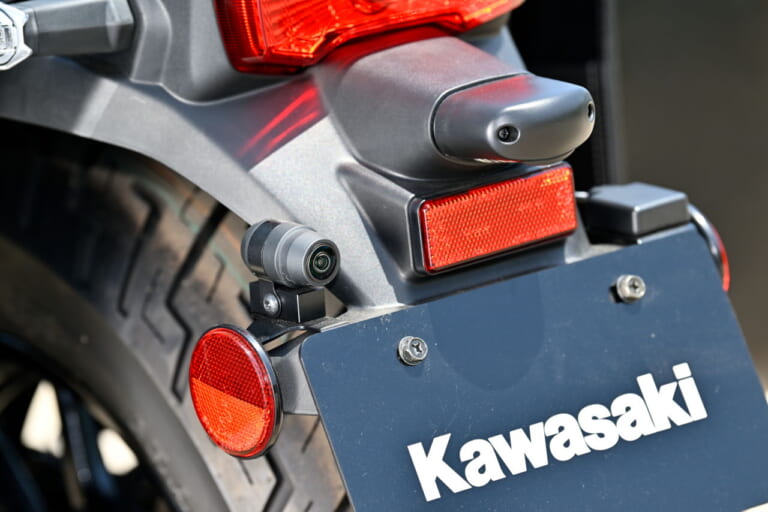 カワサキ|エリミネーターSE|2023年モデル|カワサキ新型「エリミネーターSE」に乗った! 安心の車体×元気なエンジンで普段使いからツーリング、スポーツまでイケそう!