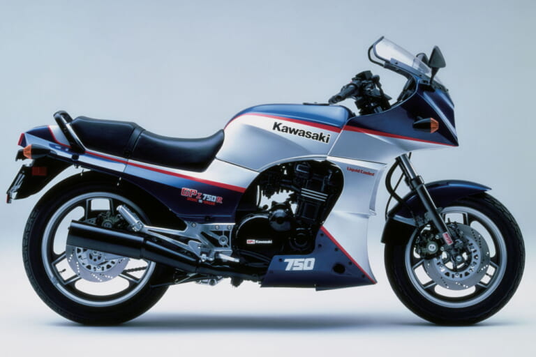 カワサキ|GPZ750R|1985年モデル|栄光の20年を振り返る カワサキ「GPZ900R」ヒストリー【1984-2003 全カラーバリエーション収録】