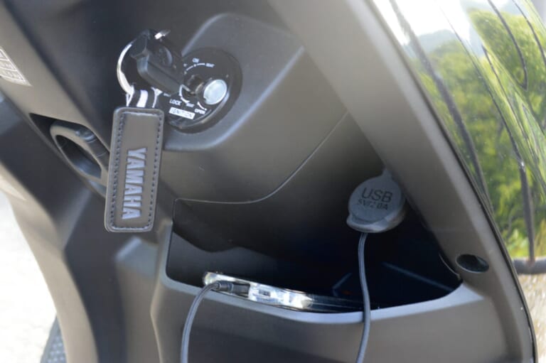 シグナスグリファス|モニターレポート|125cc|原付二種|【新車バイク4台 モニターレポート】ヤマハ・シグナスグリファス編:その2