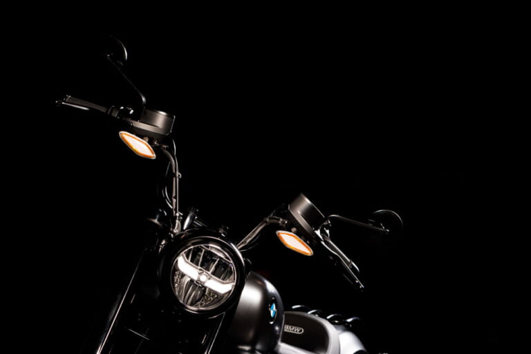 BMW|R12ナインT|R12 nineT|空冷ボクサーエンジンはまだまだ生き残る! BMWが新型「R12 ナインT」を発表、「R18」シリーズにも追加バージョンが登場【欧州】