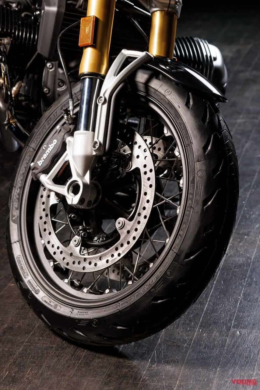 |空冷ボクサーエンジンはまだまだ生き残る! BMWが新型「R12 ナインT」を発表、「R18」シリーズにも追加バージョンが登場【欧州】