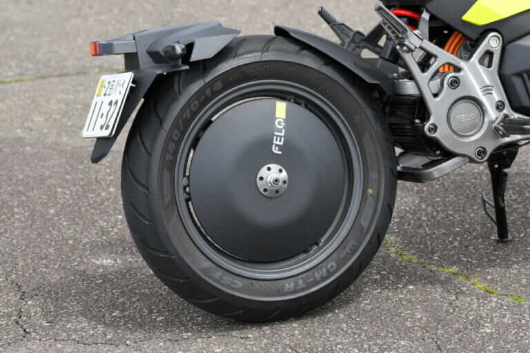 FERO FW-06|電動バイク|モータリスト|コイツ……なんだか2ストっぽいぞ!! サイバー系電動スポーツ「FERO FW-06」試乗インプレッション